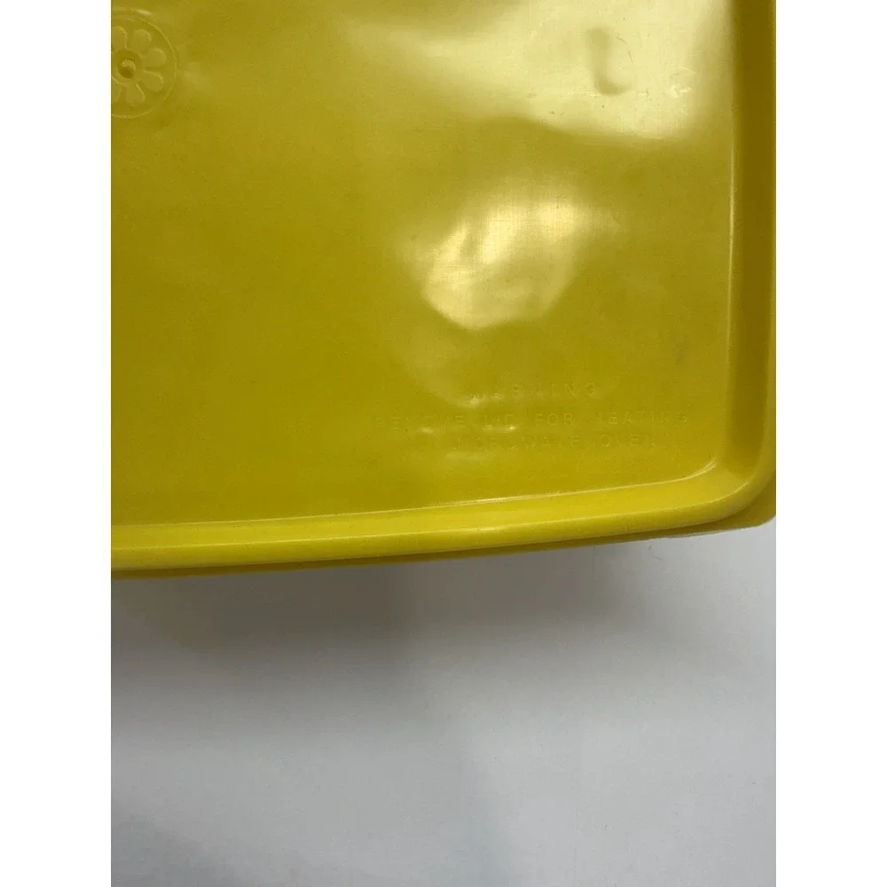 Tupperware product set